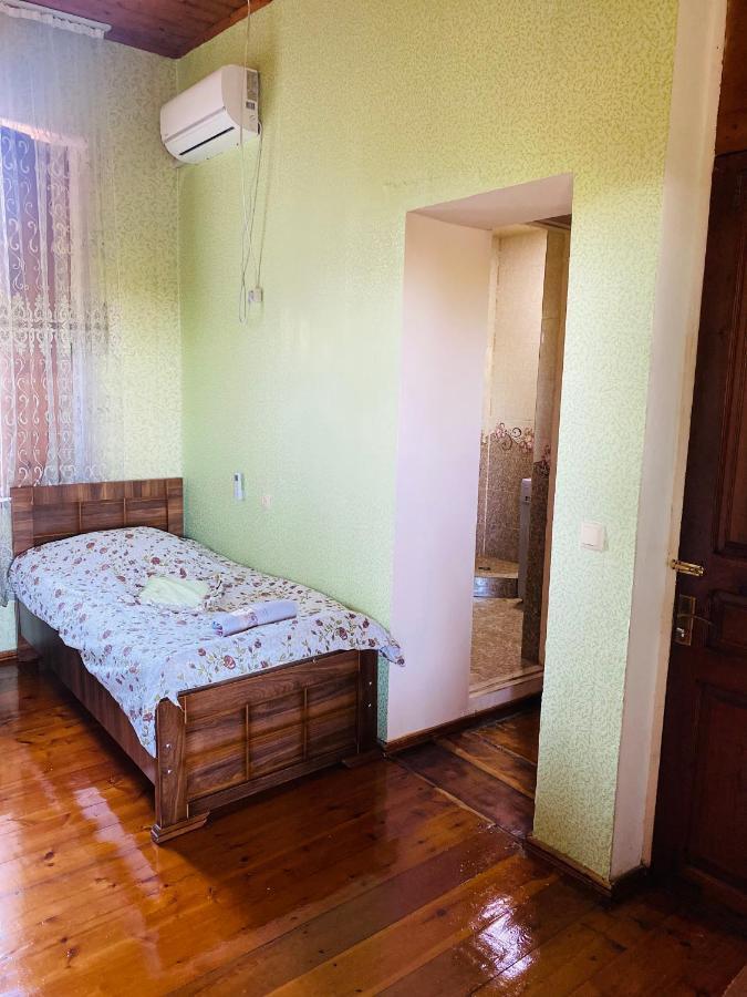 Guesthouse Kamelia Martvili Eksteriør bilde